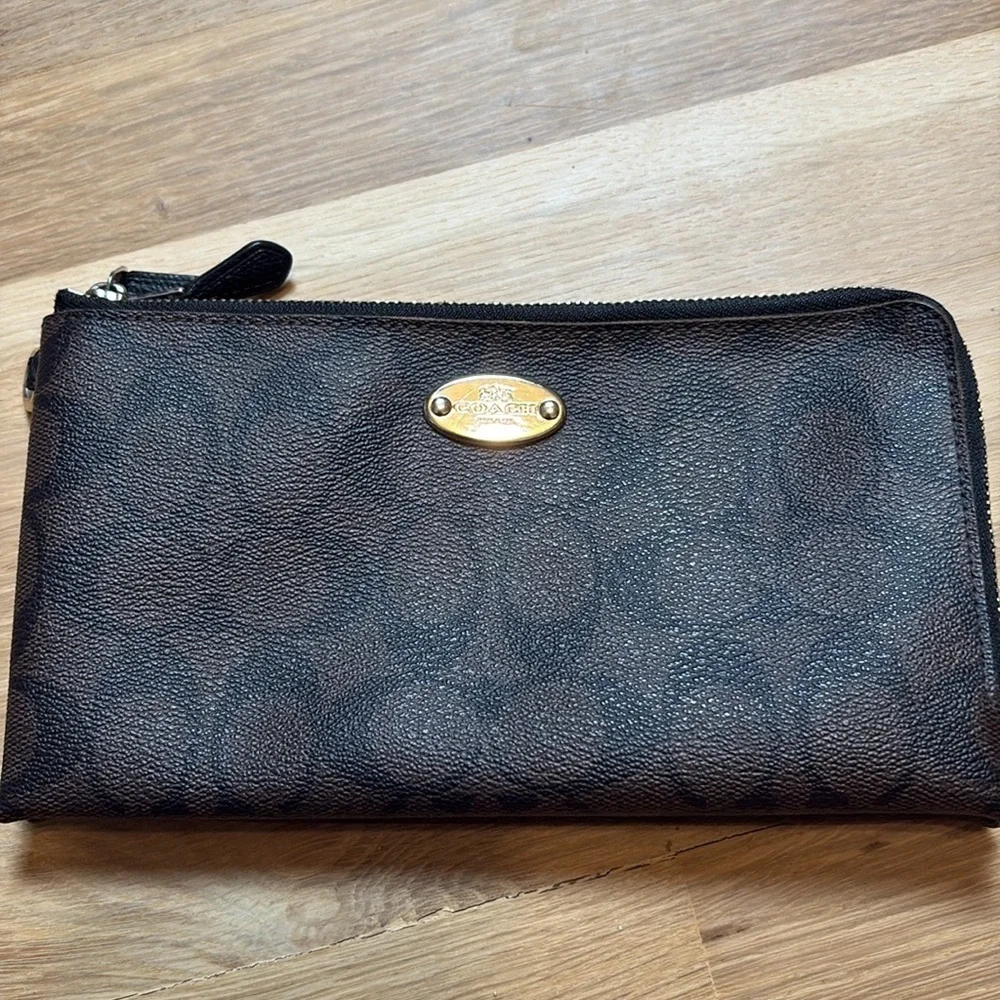 Coach elegant wallet